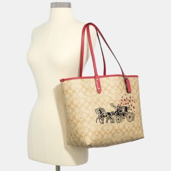 Coach Handbags - ! NWT Poppy Coach reversible tote